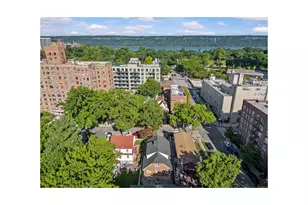 3132 Fairfield Ave, New York City, NY 10463 - Photo 4