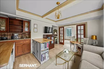 320 E 42nd Street #2318, New York City, NY 10017 - Photo 4