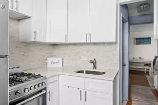 50-21 39th Pl, New York City, NY 11104 - Photo 4