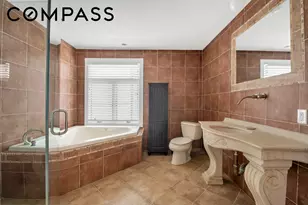 34 Zephyr Ave, New York City, NY 10312 - Photo 22