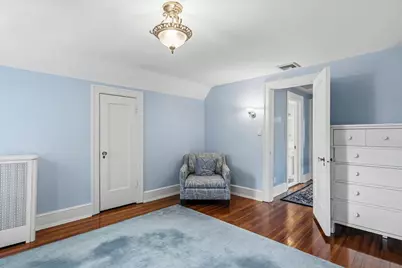 180 Greenway S, Forest Hills, NY 11375 - Photo 34