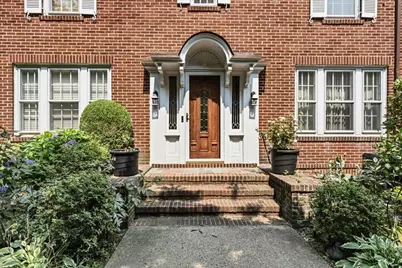 180 Greenway S, Forest Hills, NY 11375 - Photo 46