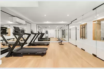420 E 75th Street #4, New York, NY 10021 - Photo 18