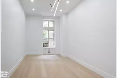 23 Waverly Place #2Y, New York, NY 10003 - Photo 2