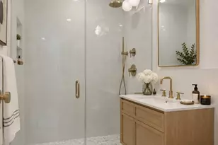 23 Waverly Pl, New York, NY 10003 - Photo 8