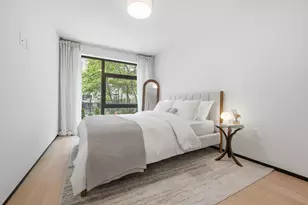 350 W 44th St, New York City, NY 10036 - Photo 6