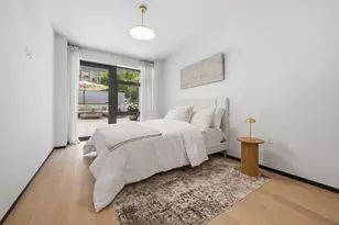 350 W 44th St, New York City, NY 10036 - Photo 6