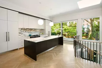 37 Sidney Place, New York City, NY 11201 - Photo 8