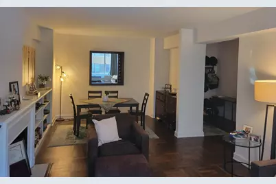 40 Central Park S #9G, New York City, NY 10019 - Photo 4