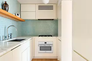 205 E 77th St, New York City, NY 10075 - Photo 4