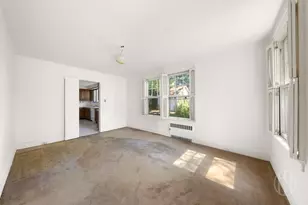 12 Carolina Rd, Douglaston, NY 11362 - Photo 12
