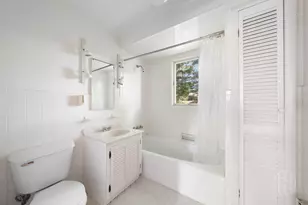 12 Carolina Rd, Douglaston, NY 11362 - Photo 18