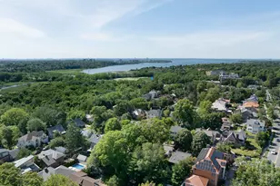 12 Carolina Rd, Douglaston, NY 11362 - Photo 26