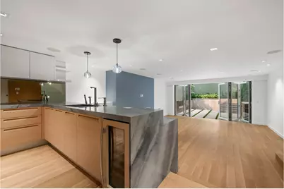 425 E 50th Street #1, New York, NY 10022 - Photo 8
