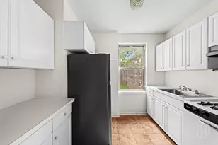 141-27 79th Ave, Flushing, NY 11367 - Photo 6