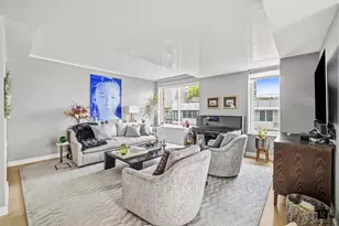 212 Warren St, New York City, NY 10282 - Photo 2