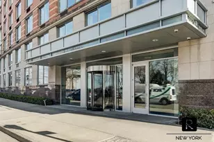 212 Warren St, New York City, NY 10282 - Photo 22