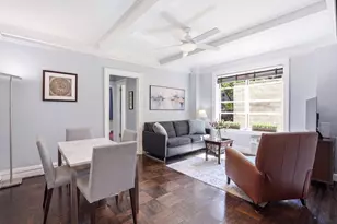 345 W 55th St, New York City, NY 10019 - Photo 1