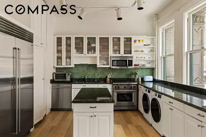 451 Broome Street #6E, New York, NY 10013 - Photo 8