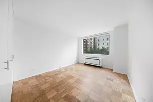 275 W 96th St, New York, NY 10025 - Photo 10