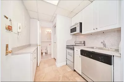 331 W 43rd Street #5A1, New York, NY 10036 - Photo 4