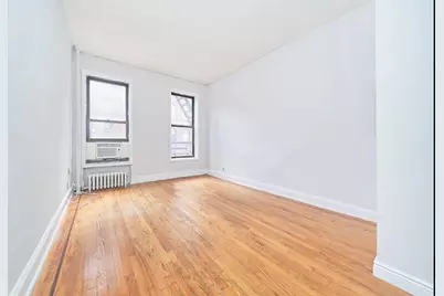 331 W 43rd Street #5A1, New York, NY 10036 - Photo 2