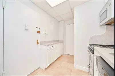 331 W 43rd Street #5A1, New York, NY 10036 - Photo 6