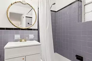 225 E 46th St, New York City, NY 10017 - Photo 6