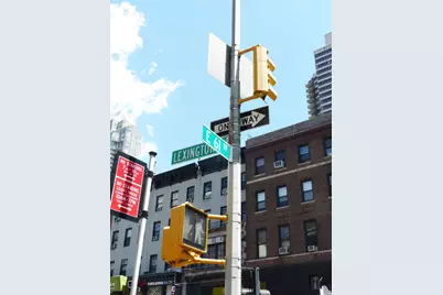 110 E 61st Street #4A, New York City, NY 10021 - Photo 16