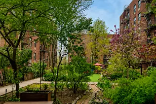 382 West St, New York City, NY 10014 - Photo 8