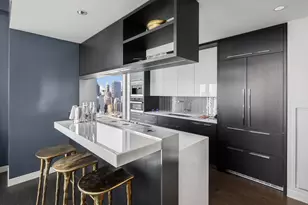 252 South St, New York, NY 10002 - Photo 4