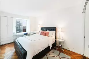 150 W 56th St, New York City, NY 10019 - Photo 4