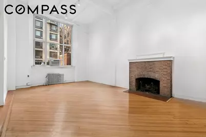 33 W 67th Street #FE, New York, NY 10023 - Photo 2