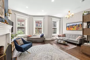 329 W 89th St, New York, NY 10024 - Photo 2