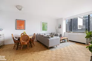 30 W 61st St, New York, NY 10023 - Photo 2