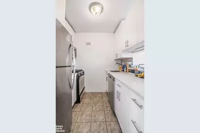 30 W 61st Street #25B, New York, NY 10023 - Photo 6