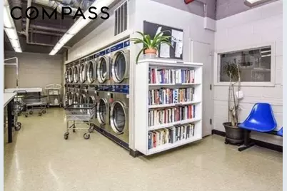 20 E 9th Street #7V, New York, NY 10003 - Photo 20