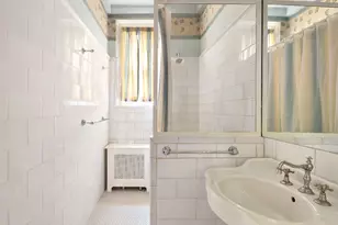 983 Park Ave, New York City, NY 10028 - Photo 8