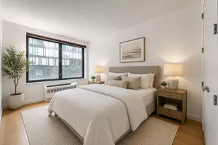 21-45 44th Dr, Long Island City, NY 11101 - Photo 14