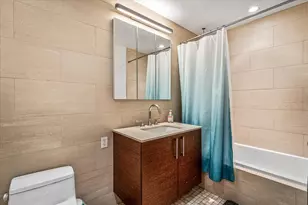 21-45 44th Dr, Long Island City, NY 11101 - Photo 16