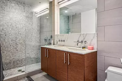 21-45 44th Drive #2G, New York City, NY 11101 - Photo 8