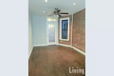 318 E 90th Street #4E, New York, NY 10128 - Photo 4
