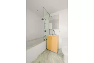 322 W 57th St, New York City, NY 10019 - Photo 8
