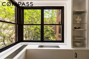 31 Jane St, New York City, NY 10014 - Photo 4