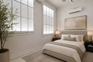 335 W 38th St, New York, NY 10018 - Photo 6