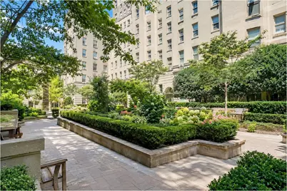 333 W 56th Street #9L, New York City, NY 10019 - Photo 12