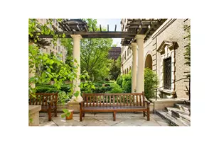 333 W 56th St, New York City, NY 10019 - Photo 14