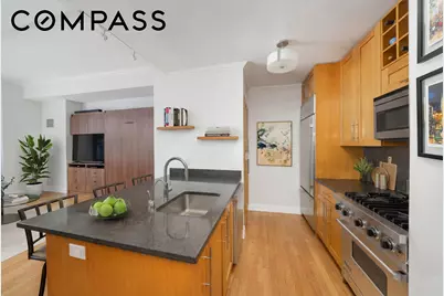 88 Greenwich Street #715, New York City, NY 10006 - Photo 2