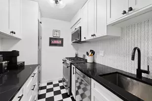 160 West End Ave, New York City, NY 10023 - Photo 4