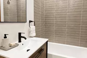1137 Park Pl, New York City, NY 11213 - Photo 18